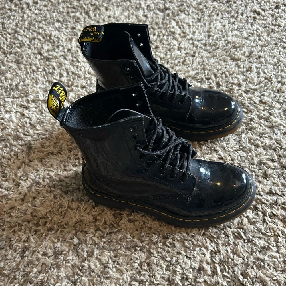 Dr. Martens Kids Black Patent Leather Lace-Up Boots with Yellow Stitching